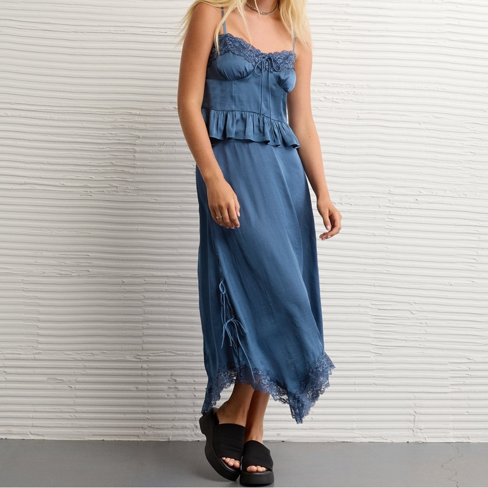 American eagle set satin cami and satin skirt